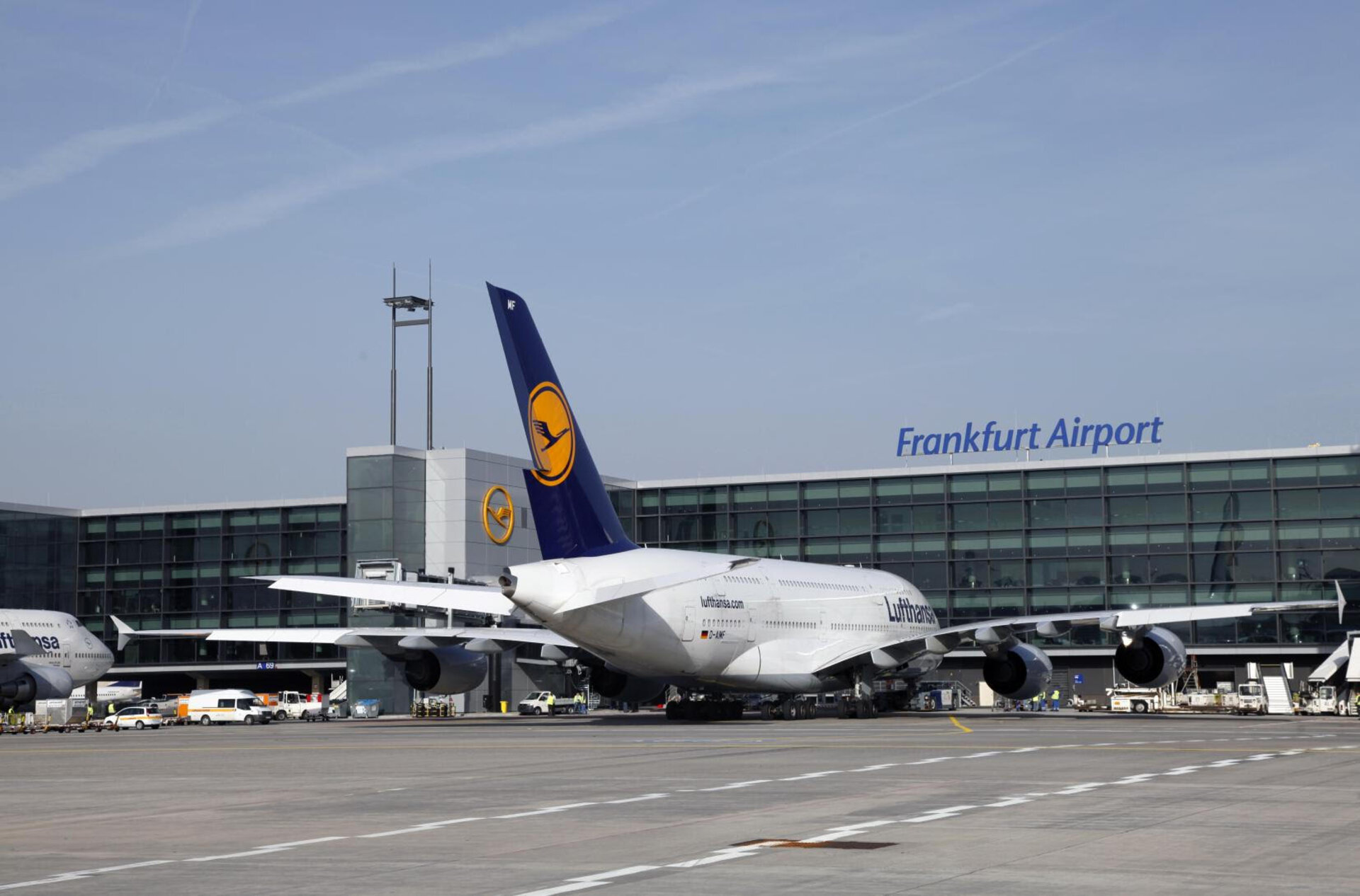 فرودگاه فرانکفورت و محدودیت هرچه بیش‌تر پروازها